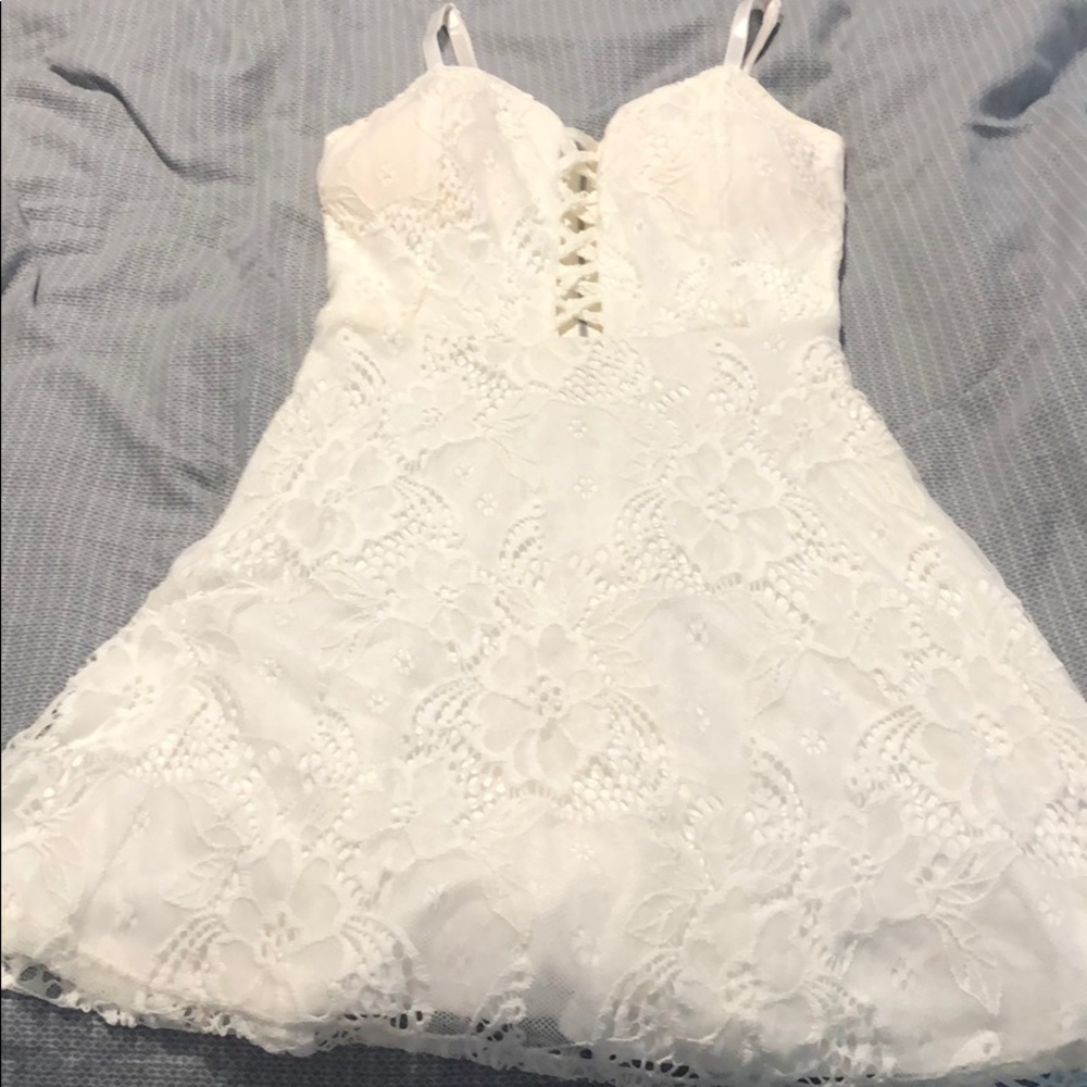 White lace dress